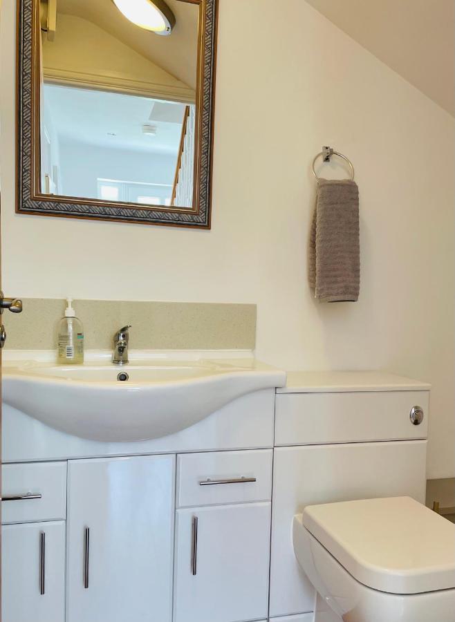 Sunny Corner, Padstow. Spacious 3 Bedrooms, 2.5 Bathrooms, Parking, Garden. Exterior foto